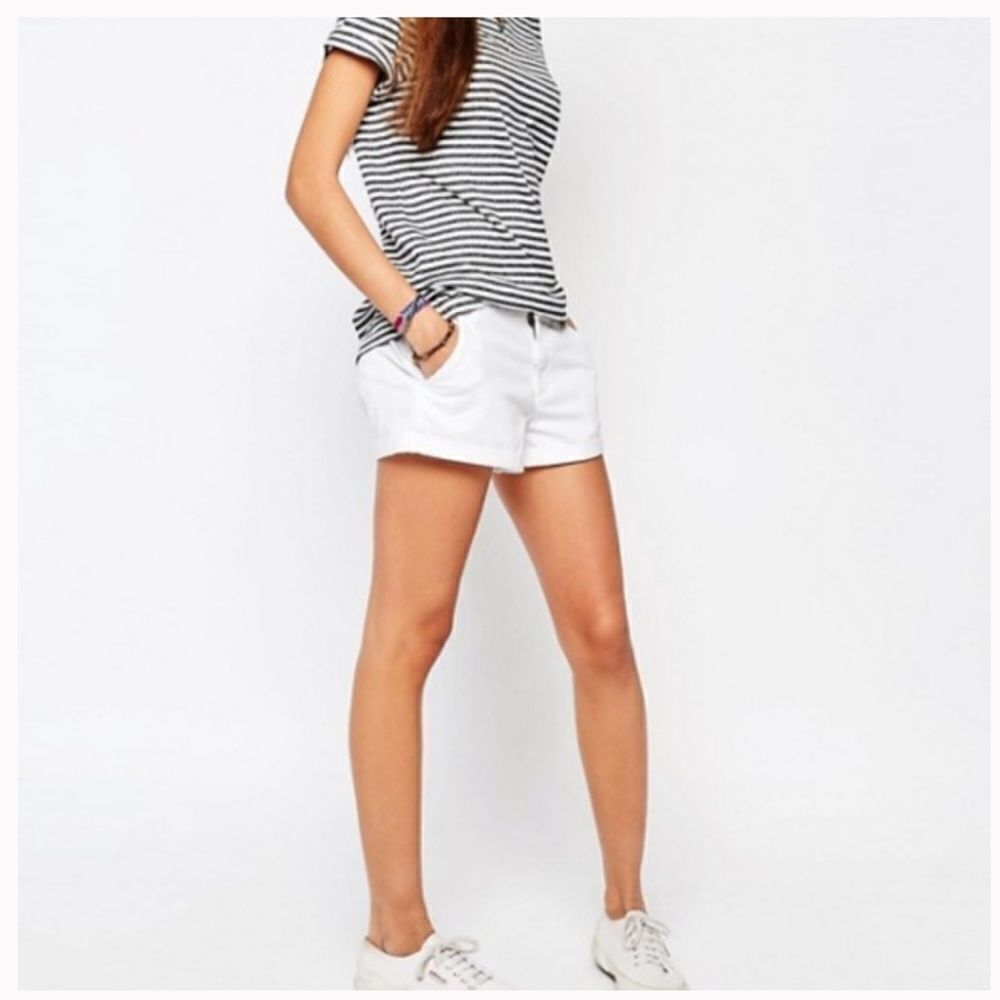 ✨ ABERCROMBIE & FITCH Chino Shorts✨